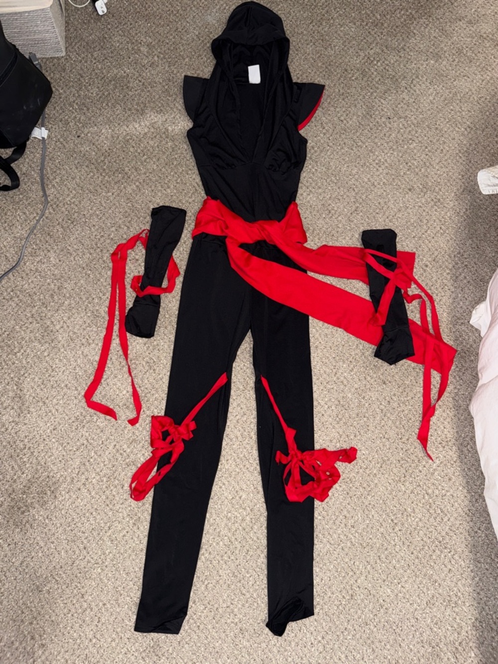 Women’s Ninja Assassin Halloween Costume Jumpsuit Red & Black w/ accessories
